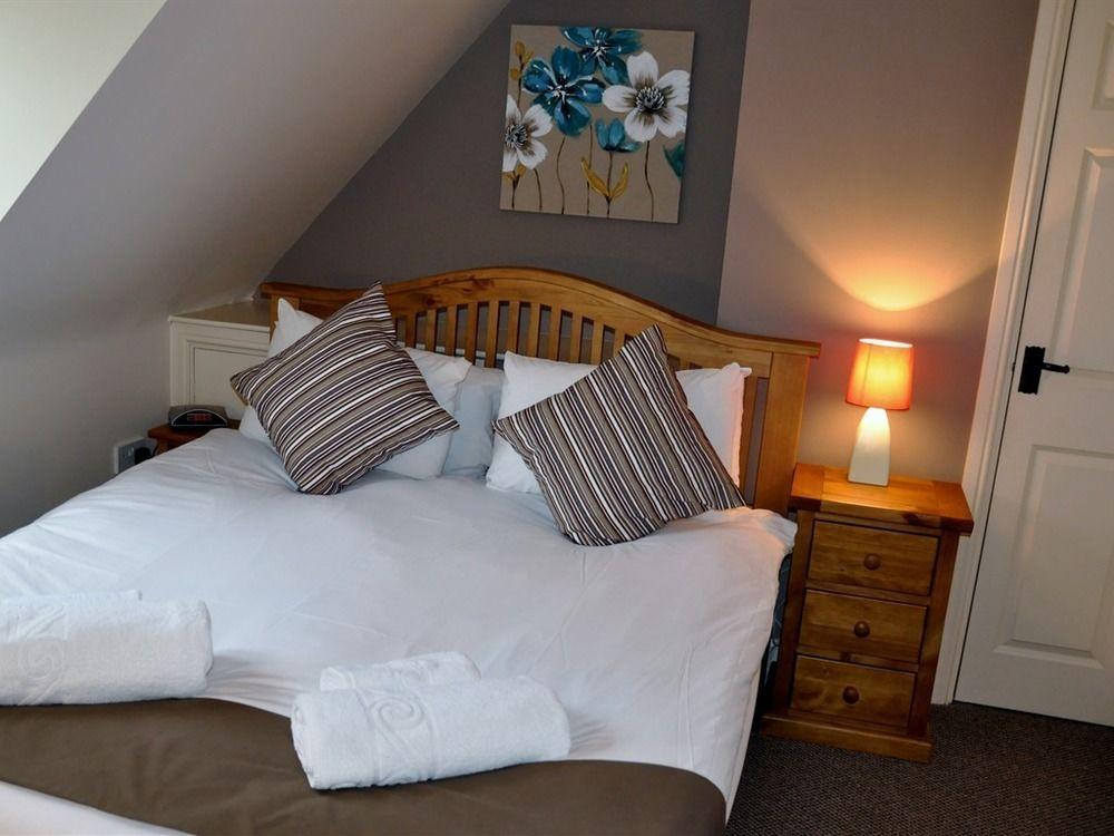 The Chequers Inn Cassington Экстерьер фото