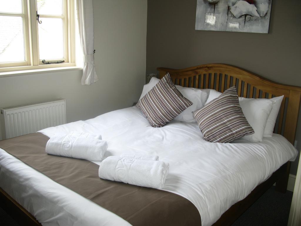 The Chequers Inn Cassington Экстерьер фото
